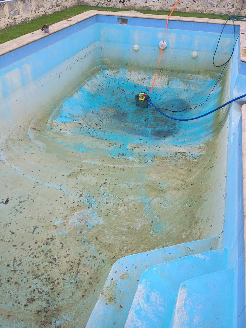 Before: Pool — Polyaspartic